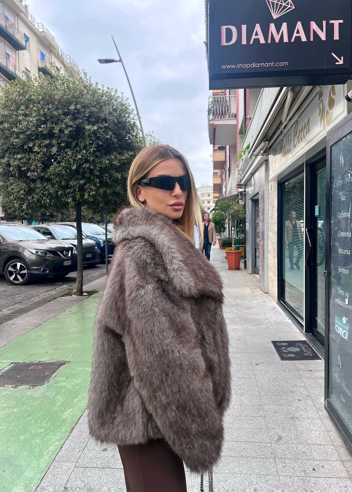 Ecopelliccia Chamonix-Mont-Blanc taupe