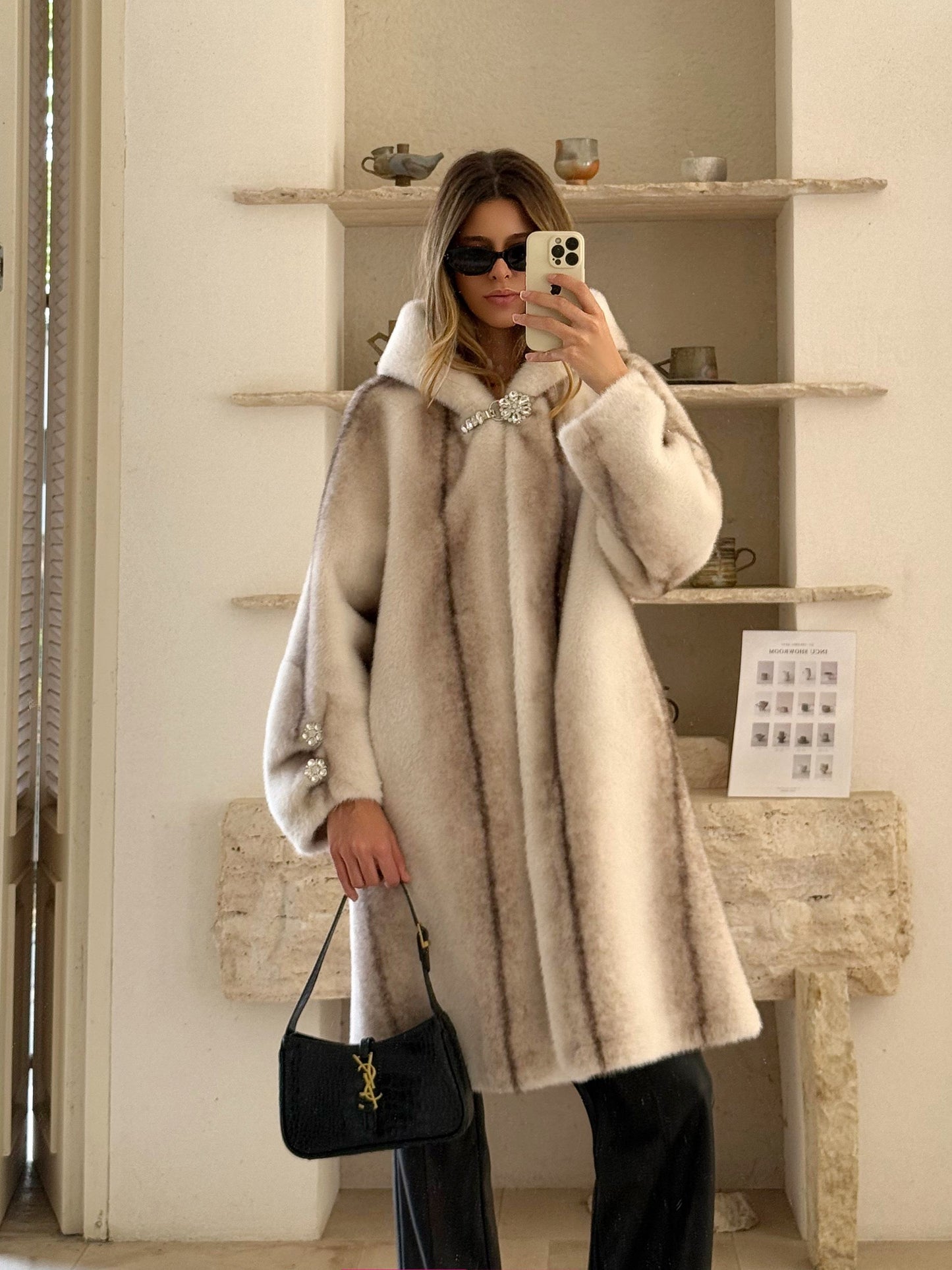 Pelliccia ecologica Mod. Visone grigio/bianco
