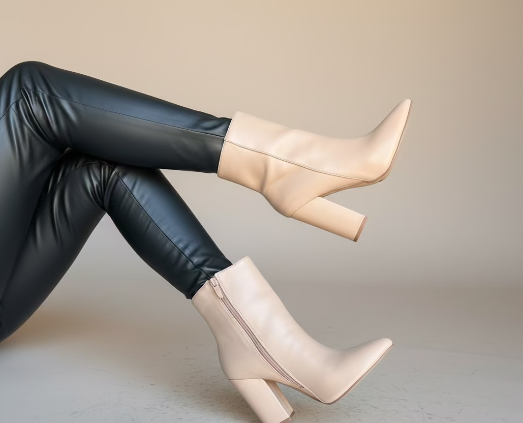 Stiletto Nude Vanity – Diamant Shop