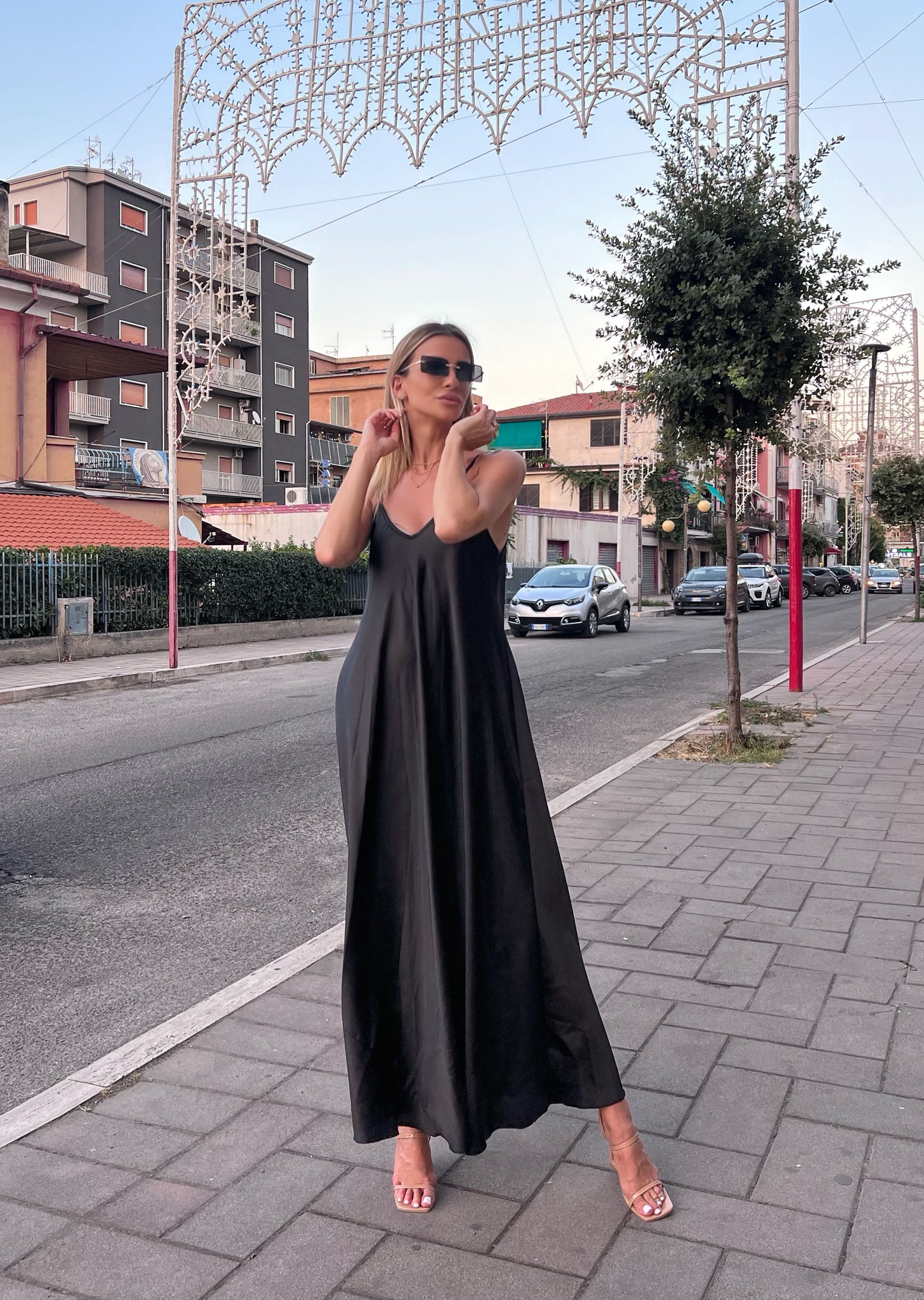 Abito La vie est belle nero