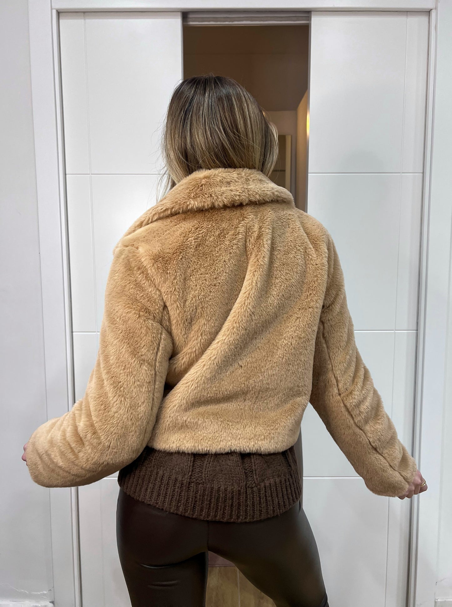 Giacca ecopelliccia Magda cammello