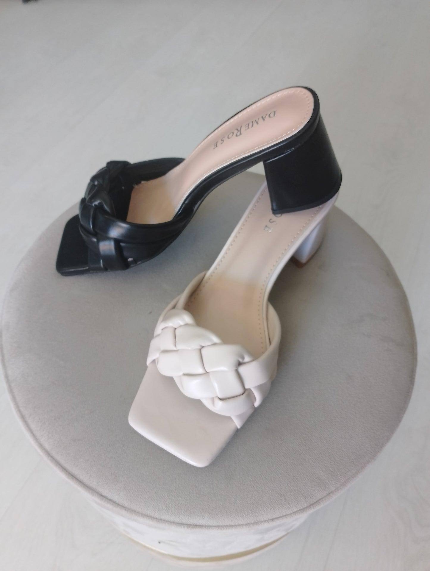 Ciabatta elegante nera