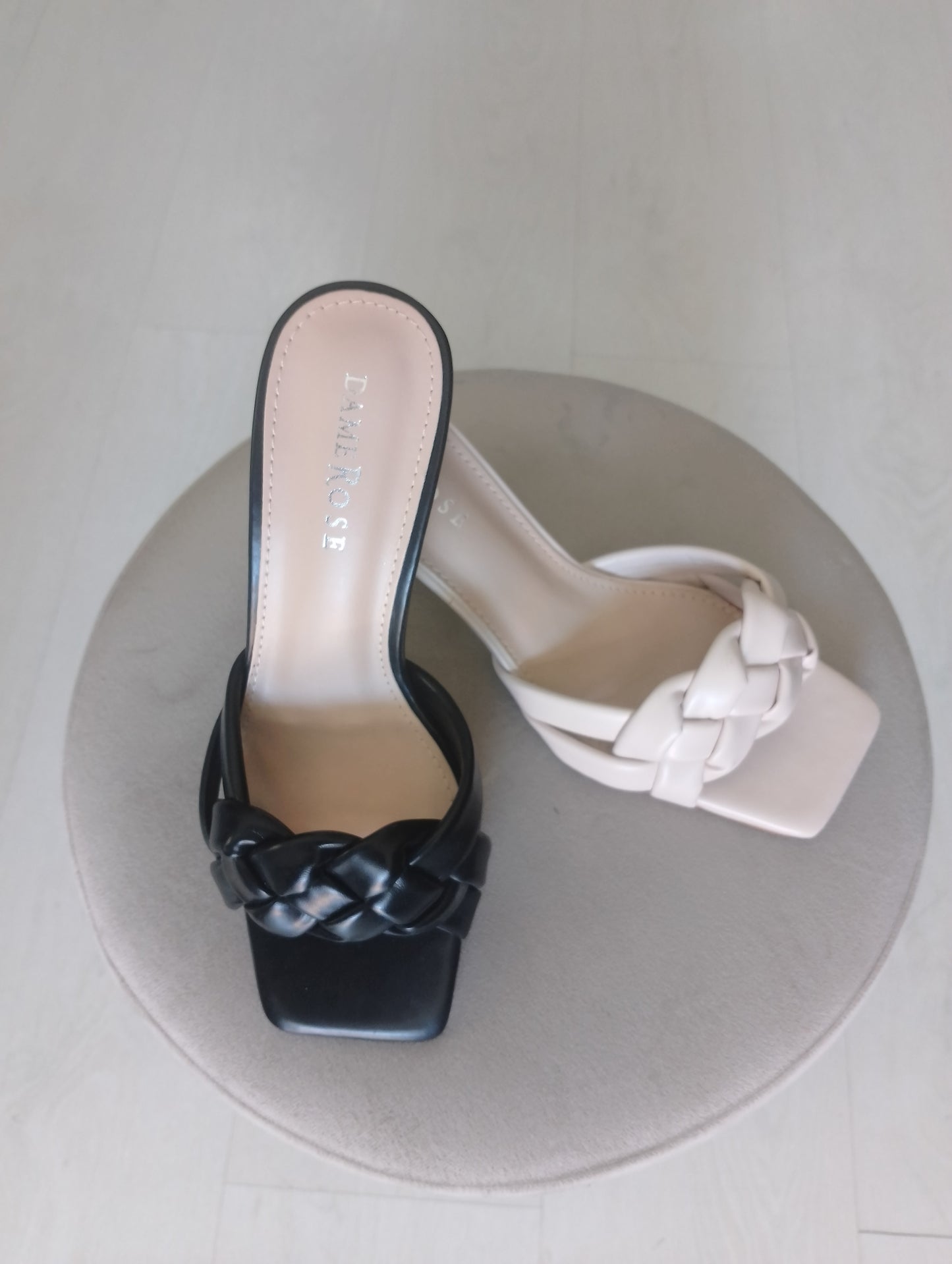 Ciabatta elegante nera