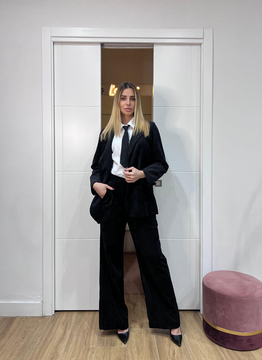 Tailleur Chloé in velluto a coste nero