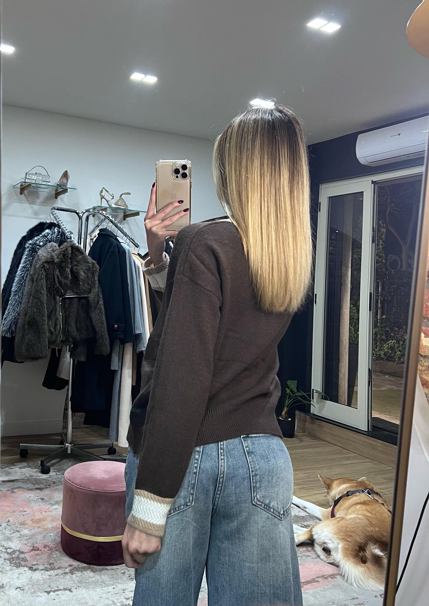 Maglioncino Oversize Cioccolato con Orso Teddy Appliqué